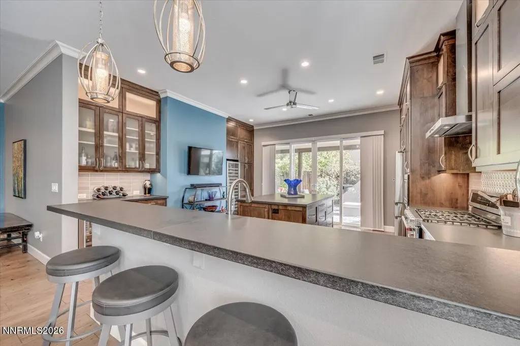 10562 Thistle Berry Reno NV 89521