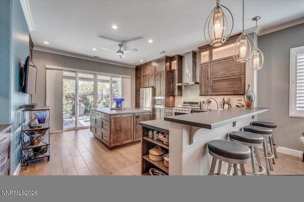 10562 Thistle Berry Reno NV 89521