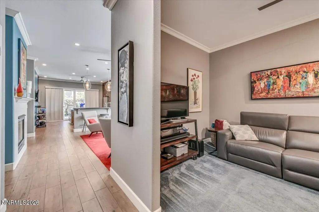 10562 Thistle Berry Reno NV 89521