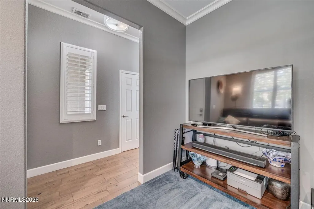 10562 Thistle Berry Reno NV 89521