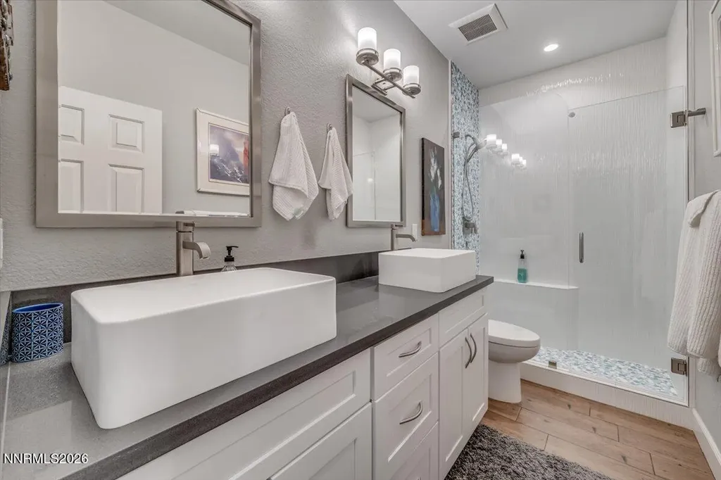 10562 Thistle Berry Reno NV 89521