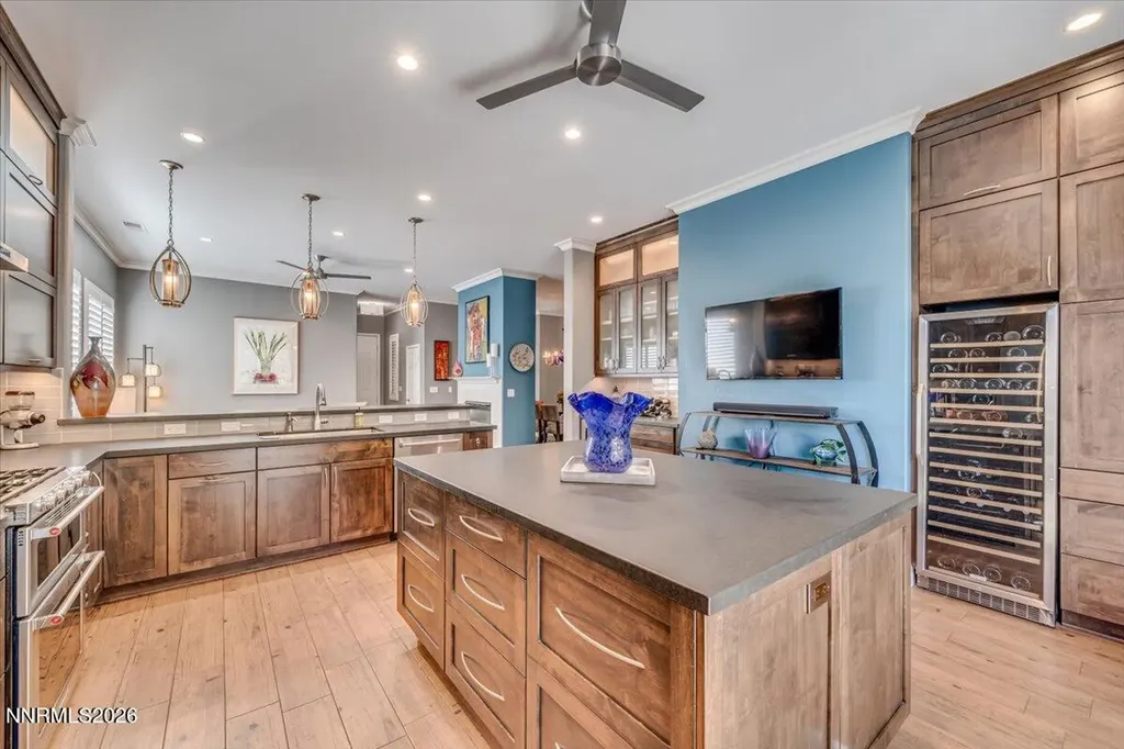 10562 Thistle Berry Reno NV 89521
