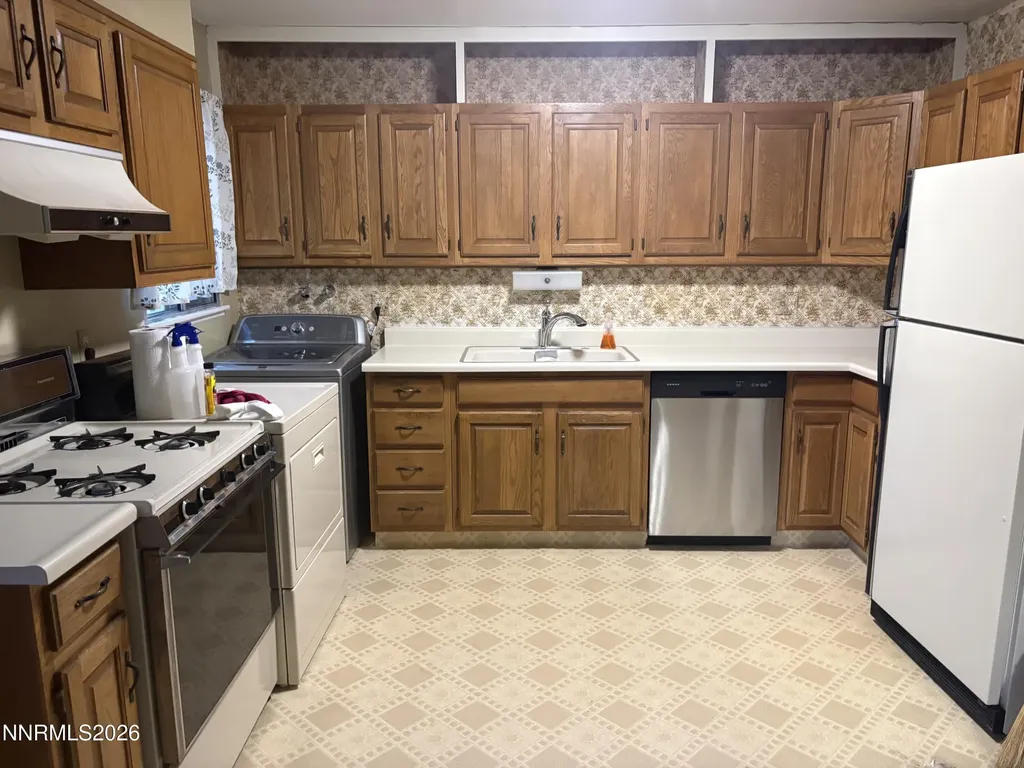 1265 Upton Sparks NV 89431