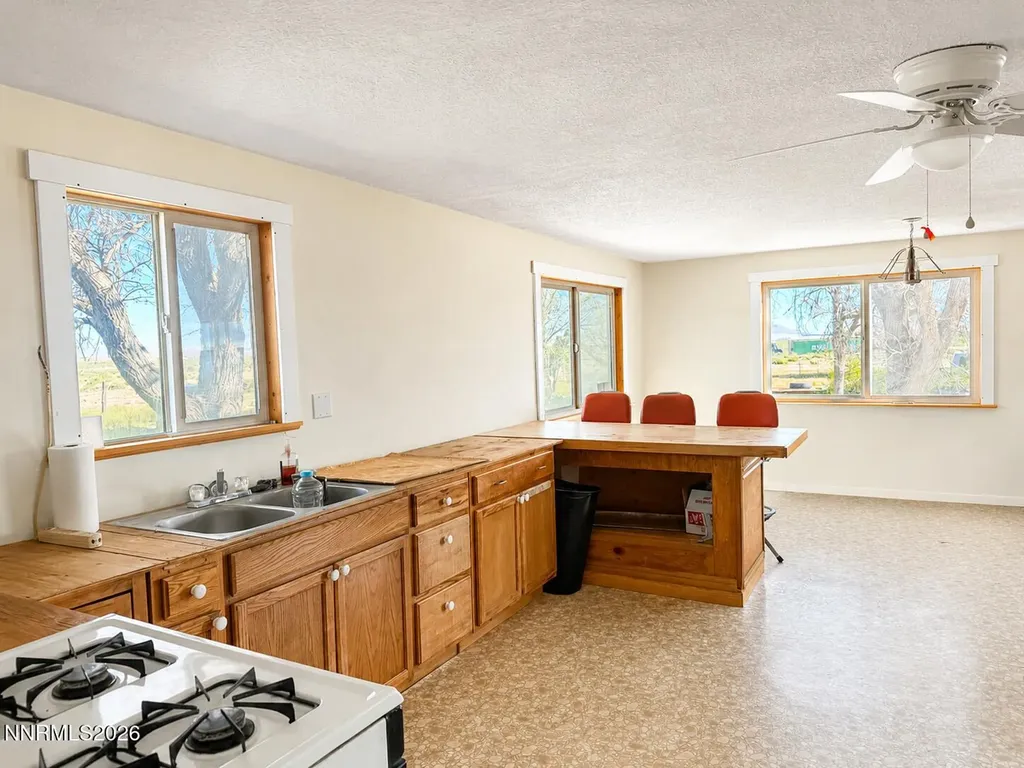 3250 Youngberg Winnemucca NV 89445