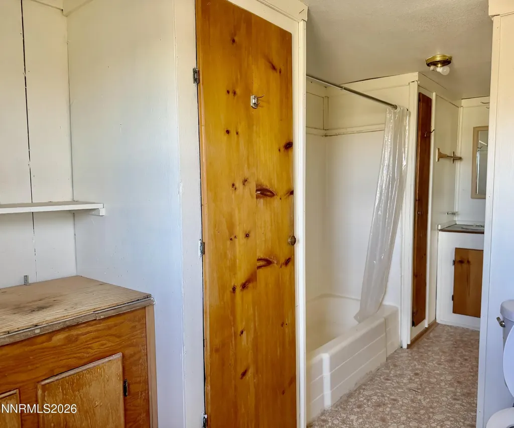 3250 Youngberg Winnemucca NV 89445