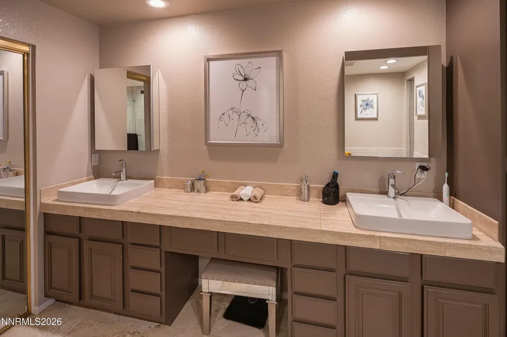 2919 Mountain Springs Reno NV 89519