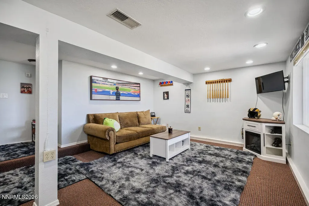 2919 Mountain Springs Reno NV 89519
