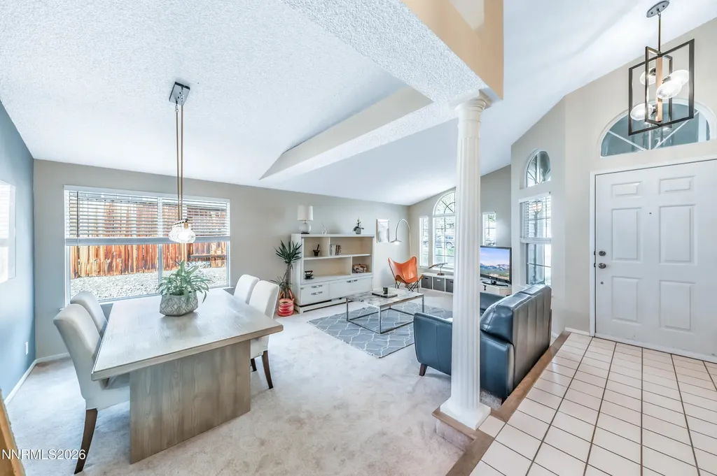1789 Lakeland Hills Reno NV 89523