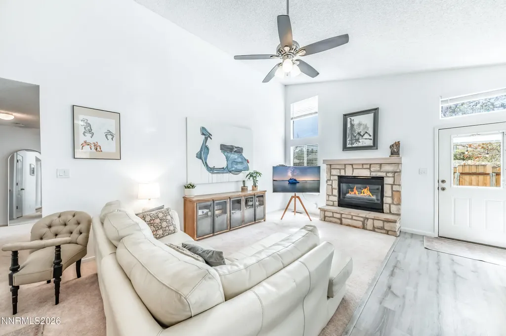 1789 Lakeland Hills Reno NV 89523