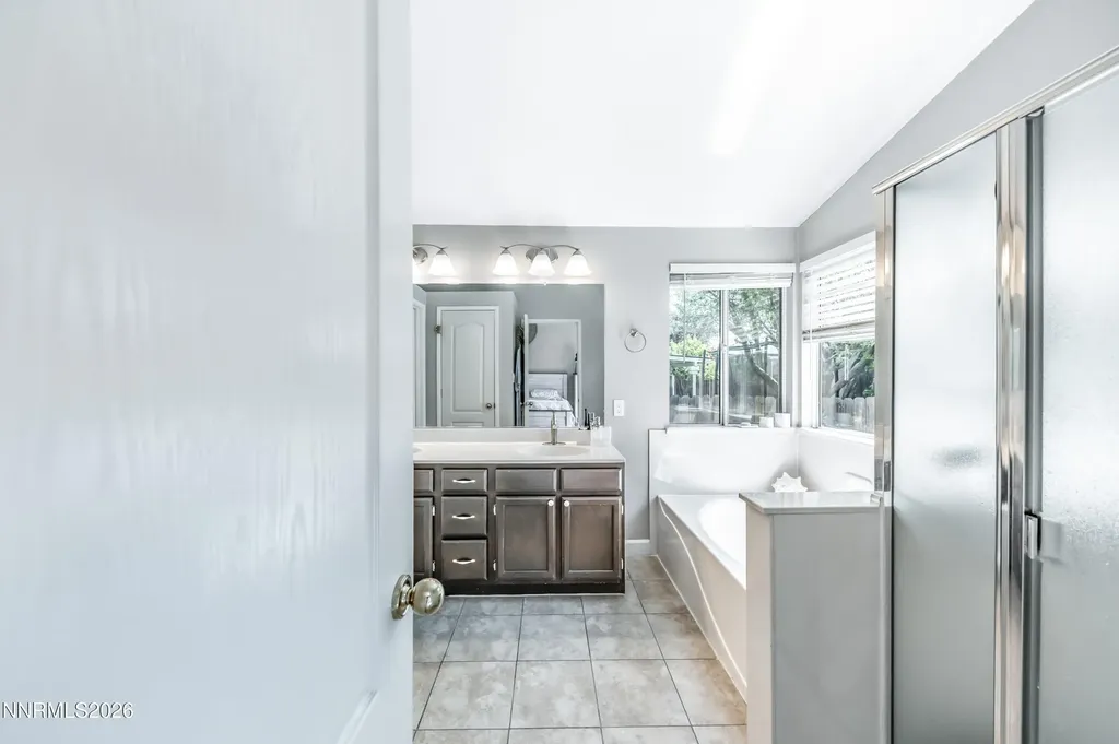 1789 Lakeland Hills Reno NV 89523