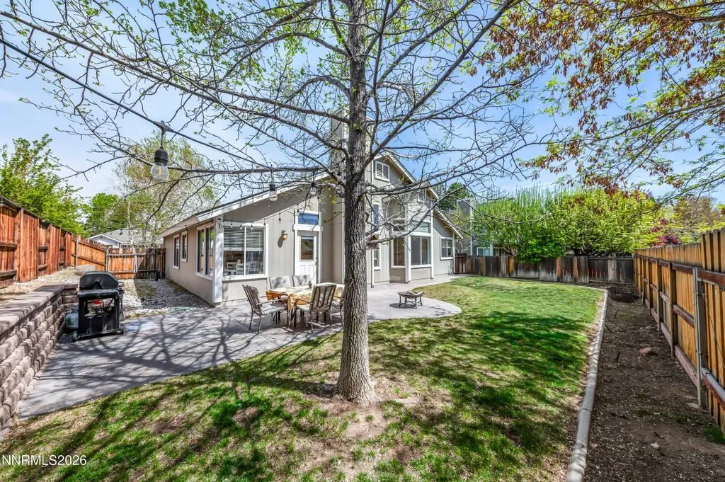 1789 Lakeland Hills Reno NV 89523
