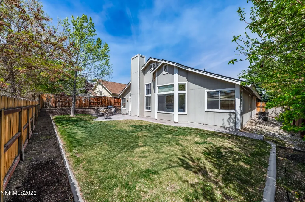 1789 Lakeland Hills Reno NV 89523