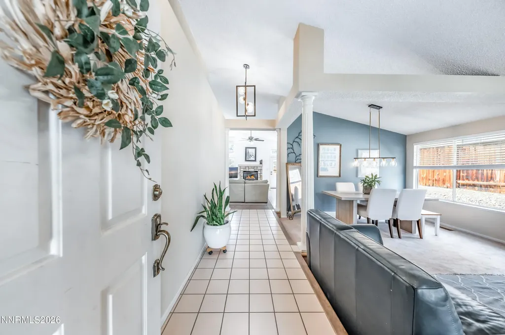 1789 Lakeland Hills Reno NV 89523