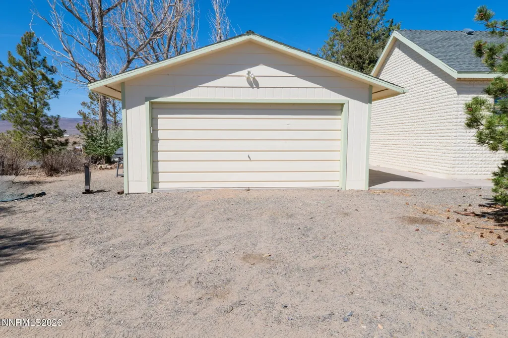 2605 Palm Silver Springs NV 89429
