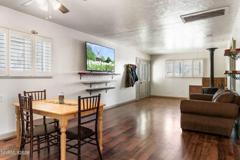 2605 Palm Silver Springs NV 89429