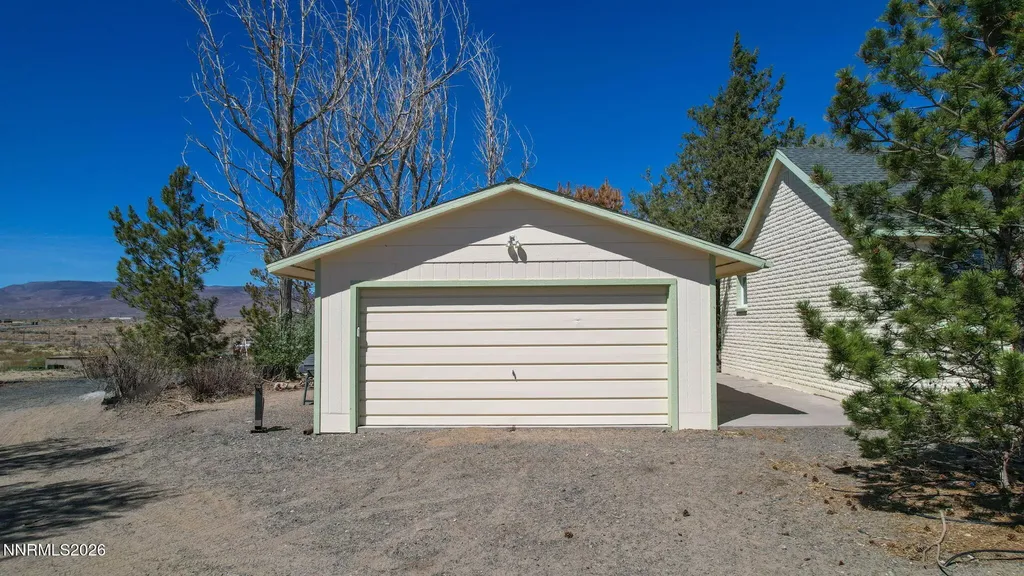 2605 Palm Silver Springs NV 89429