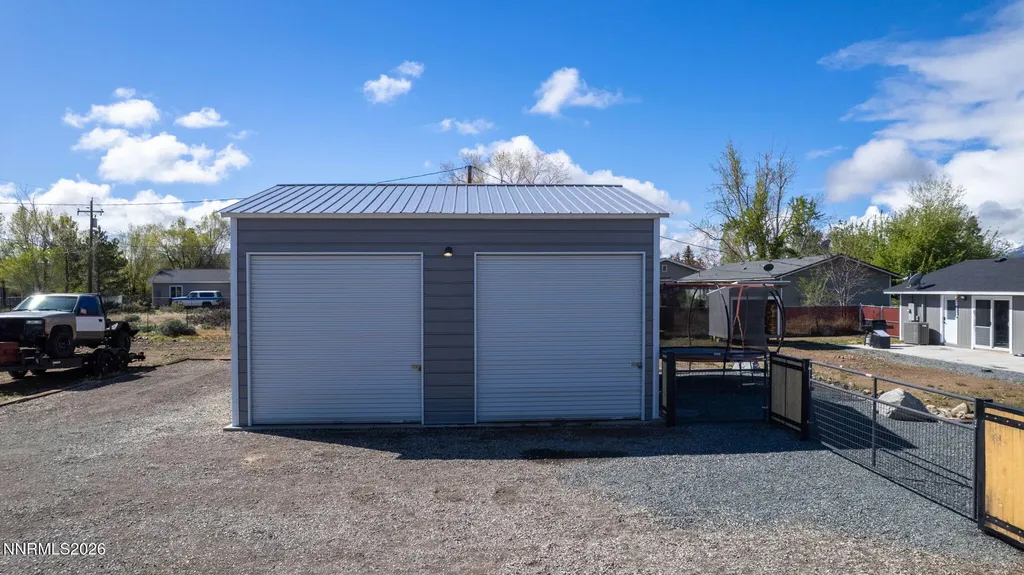 879 Whitney Gardnerville NV 89460