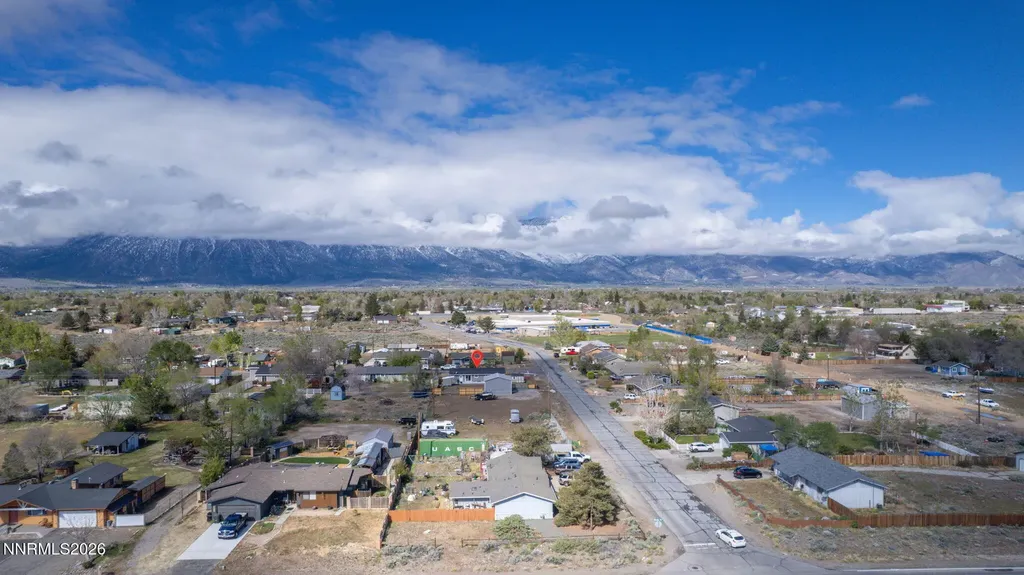 879 Whitney Gardnerville NV 89460