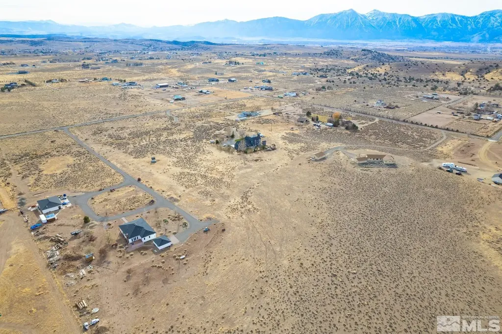 2364 Vera Gardnerville NV 89410