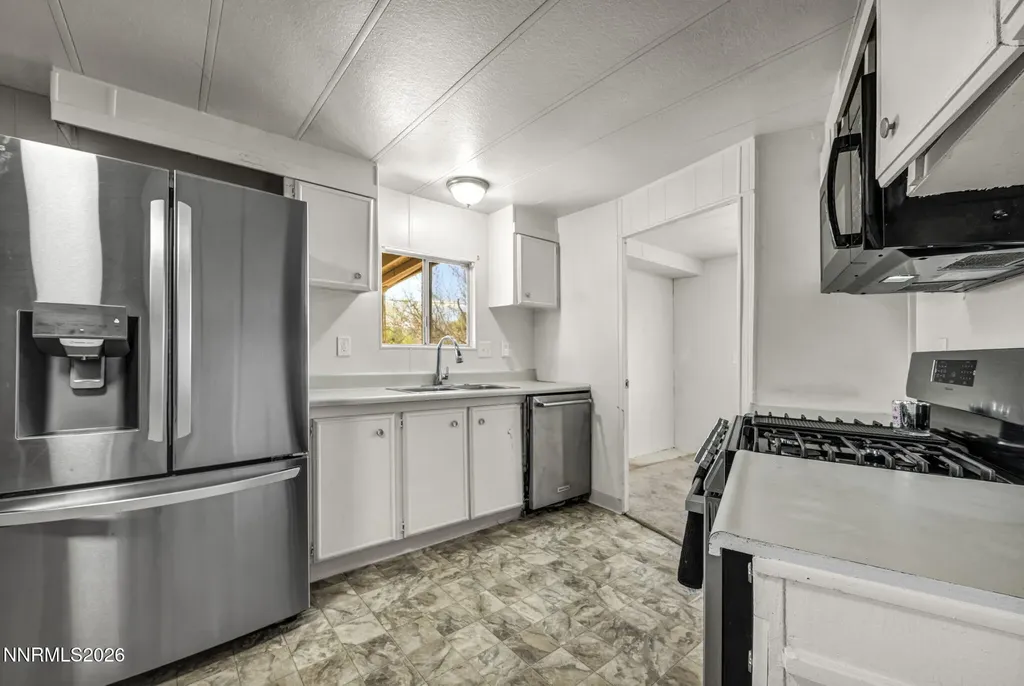 150 4th Sun Valley NV 89433