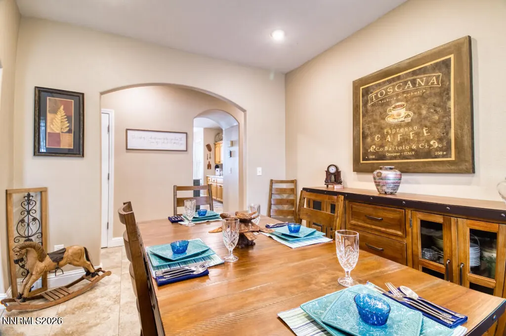 649 Saddle Horn Fernley NV 89408