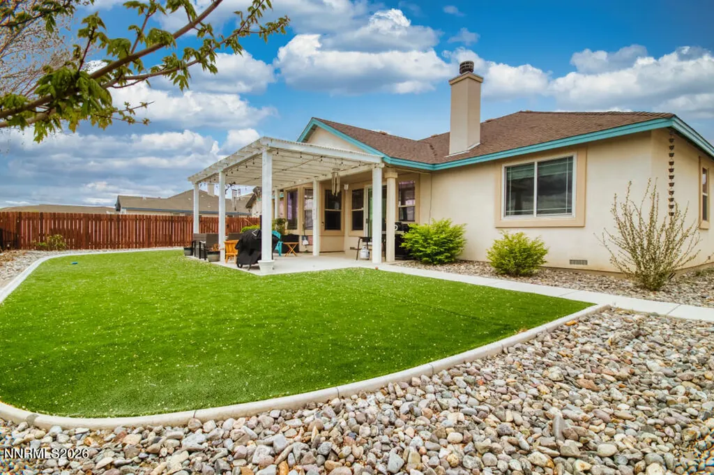 649 Saddle Horn Fernley NV 89408