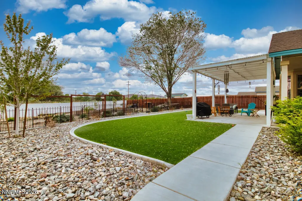 649 Saddle Horn Fernley NV 89408