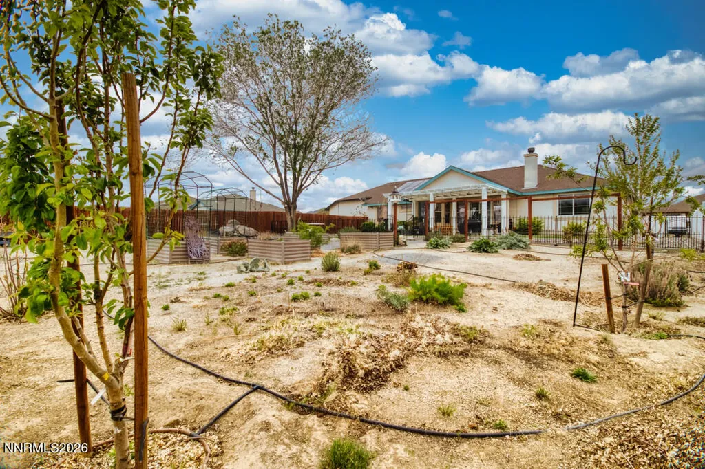 649 Saddle Horn Fernley NV 89408