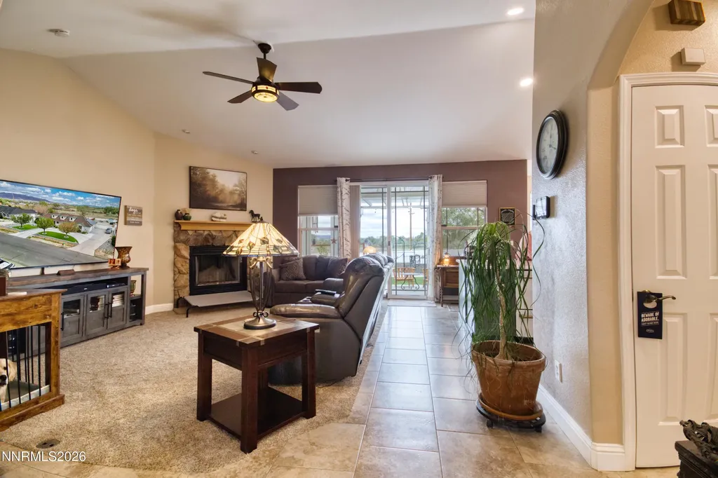 649 Saddle Horn Fernley NV 89408