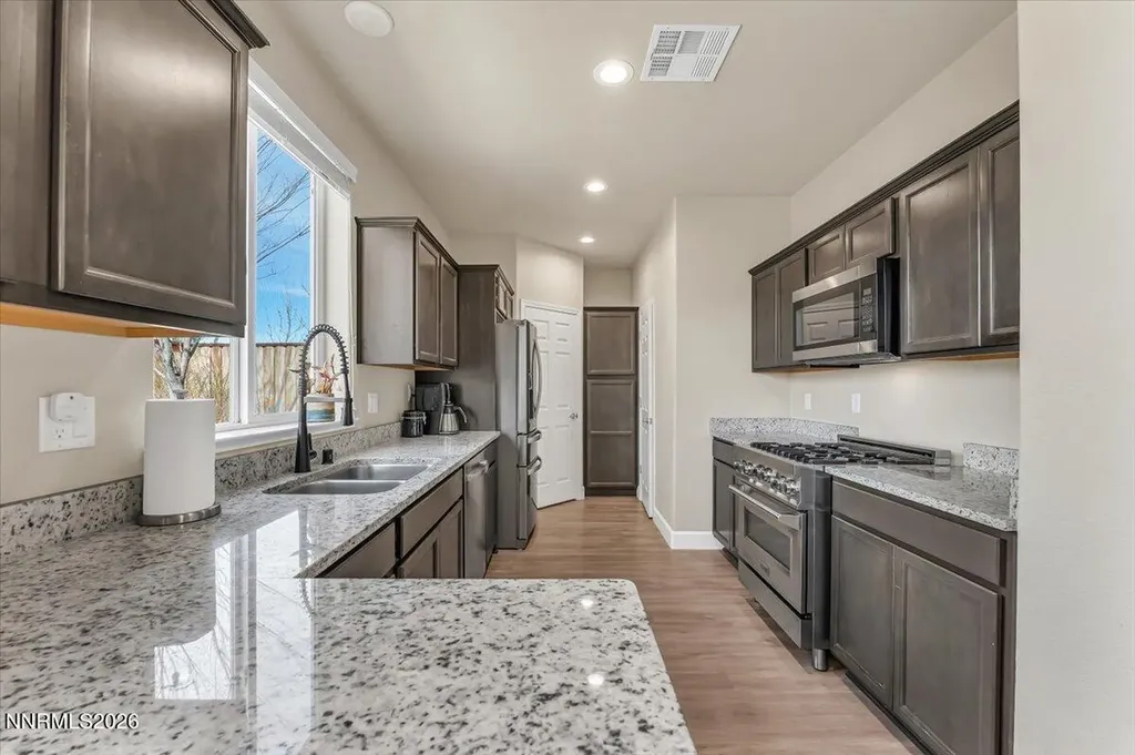 3651 Oaklawn Reno NV 89512