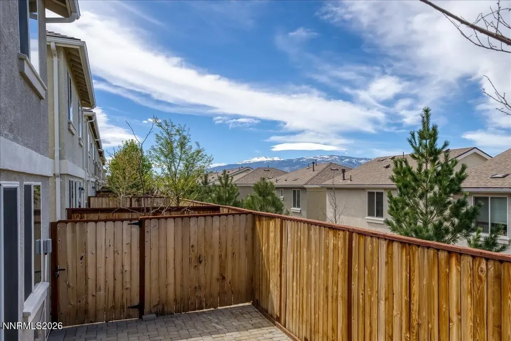 3651 Oaklawn Reno NV 89512