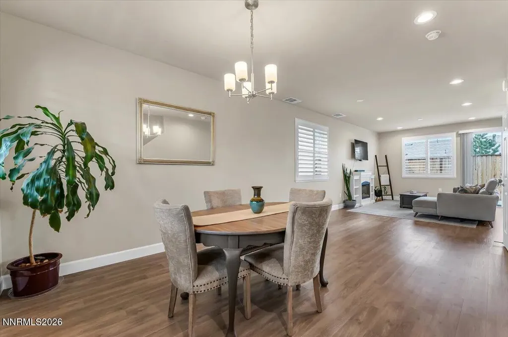 3651 Oaklawn Reno NV 89512