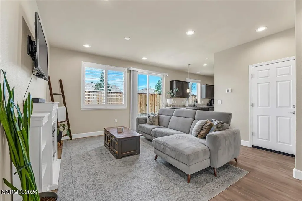3651 Oaklawn Reno NV 89512