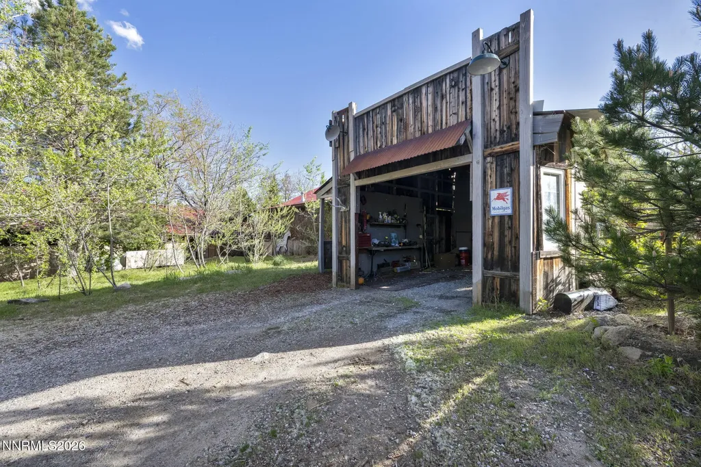1015 Us Highway 395 Washoe Valley NV 89704