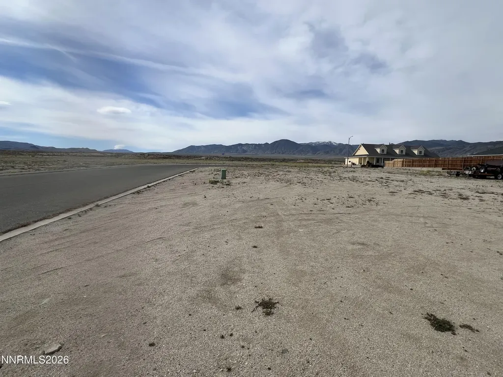 255 Sage Hawthorne NV 89415
