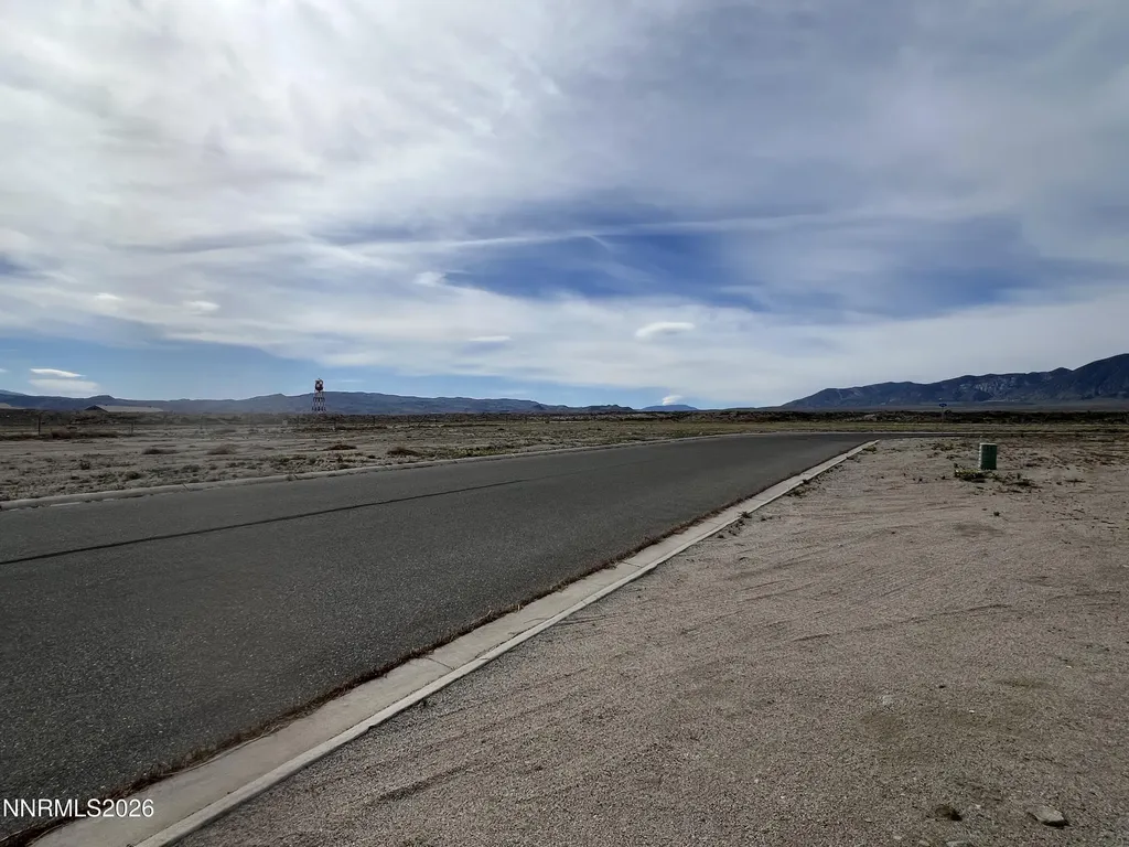255 Sage Hawthorne NV 89415