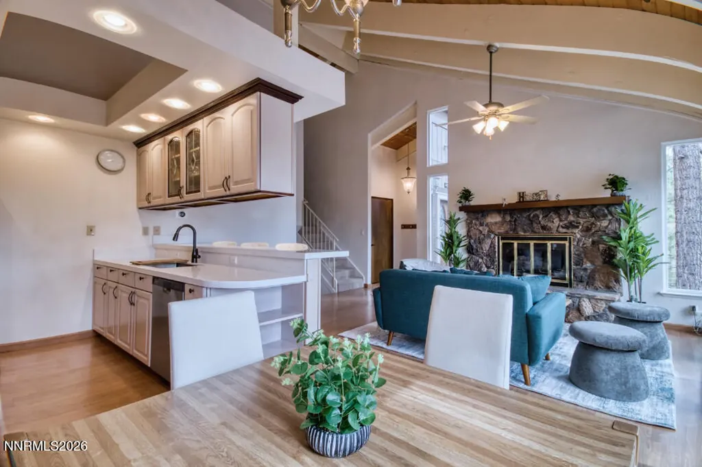 128 Holly Stateline NV 89449