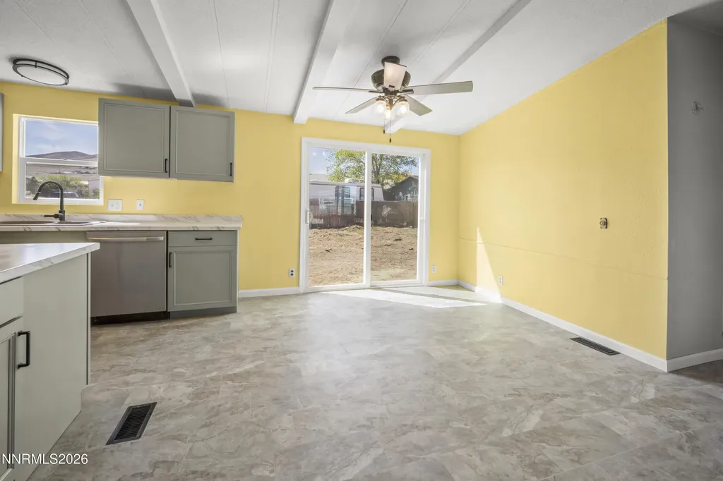 843 Silver Fernley NV 89408