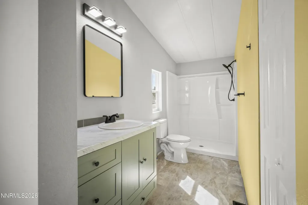 843 Silver Fernley NV 89408