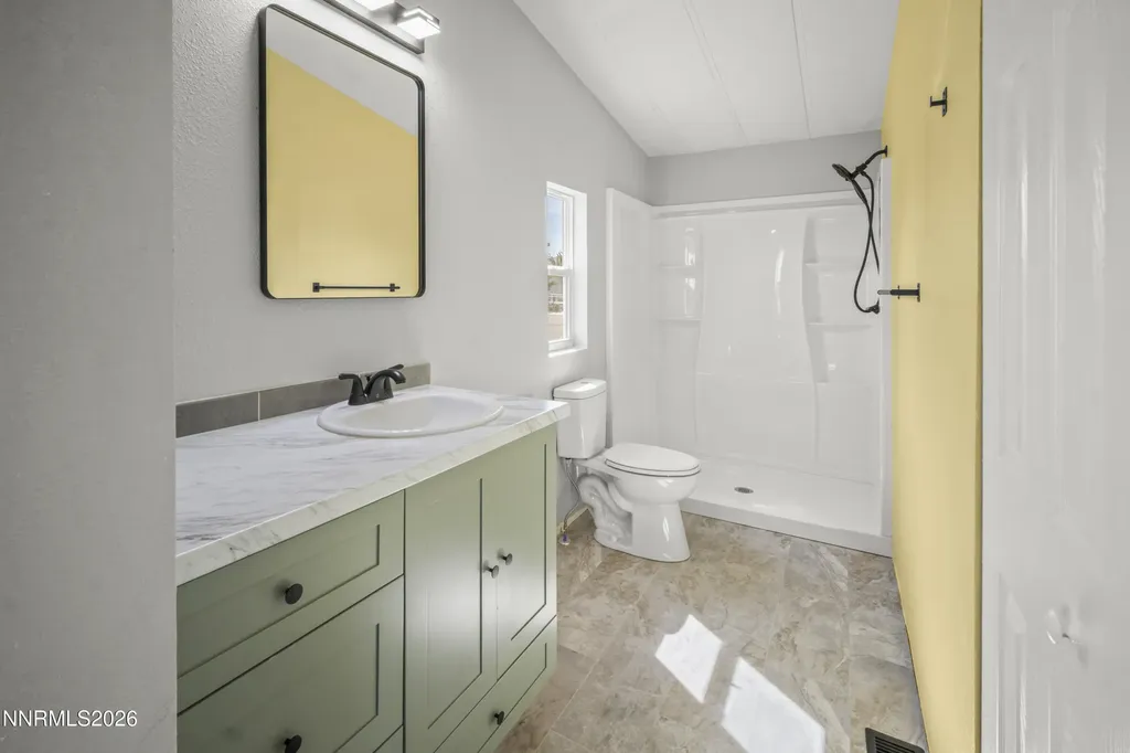 843 Silver Fernley NV 89408