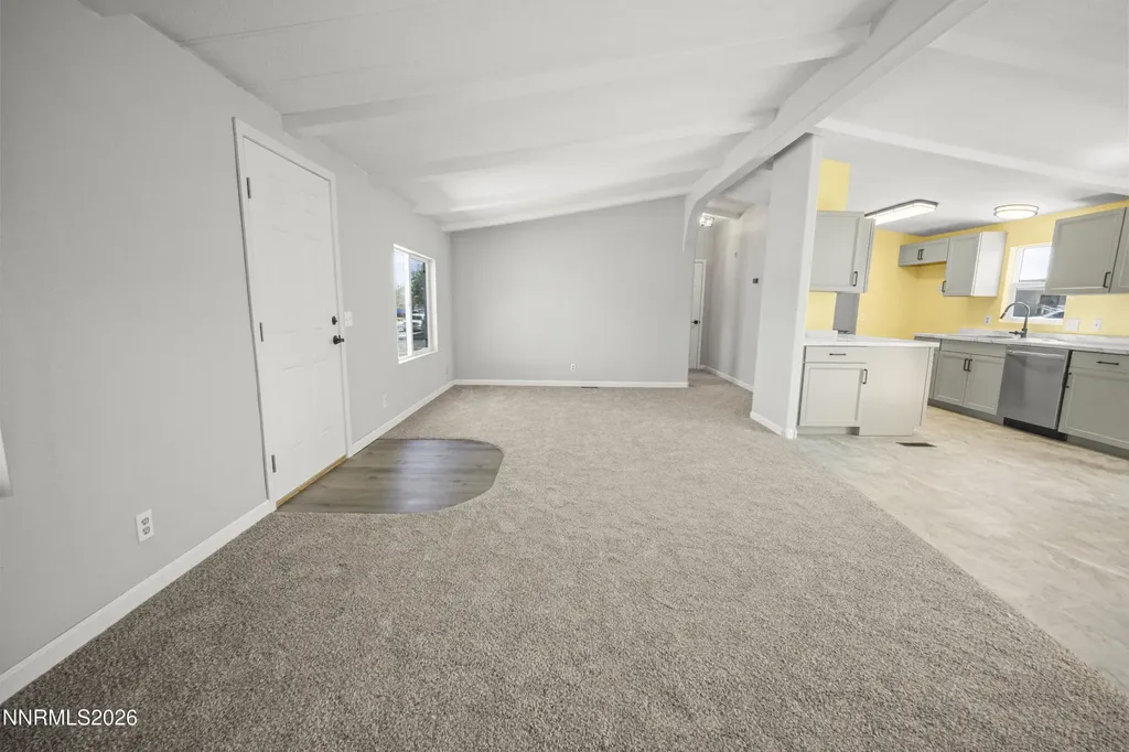 843 Silver Fernley NV 89408