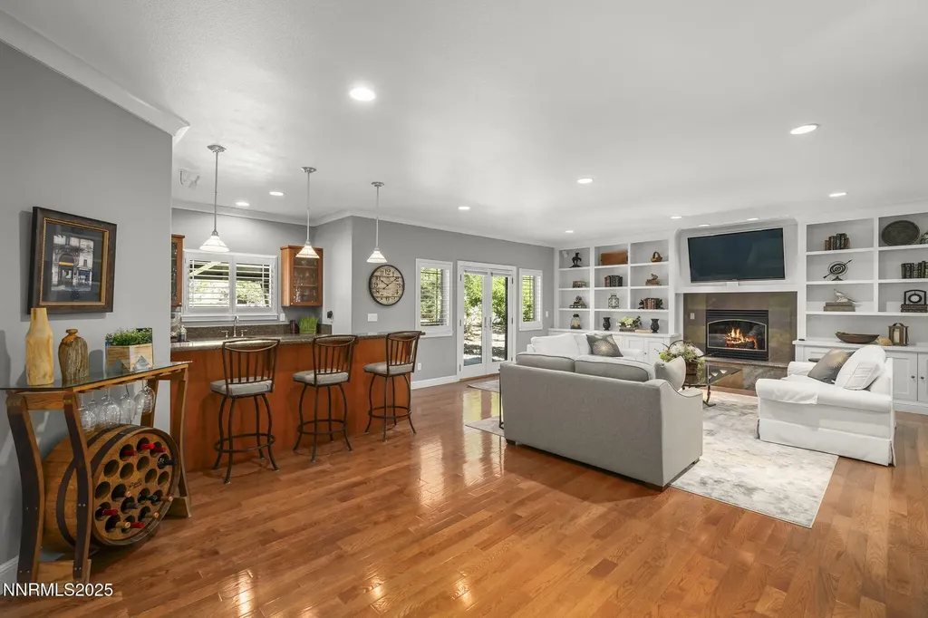 1203 Kachina Reno NV 89511