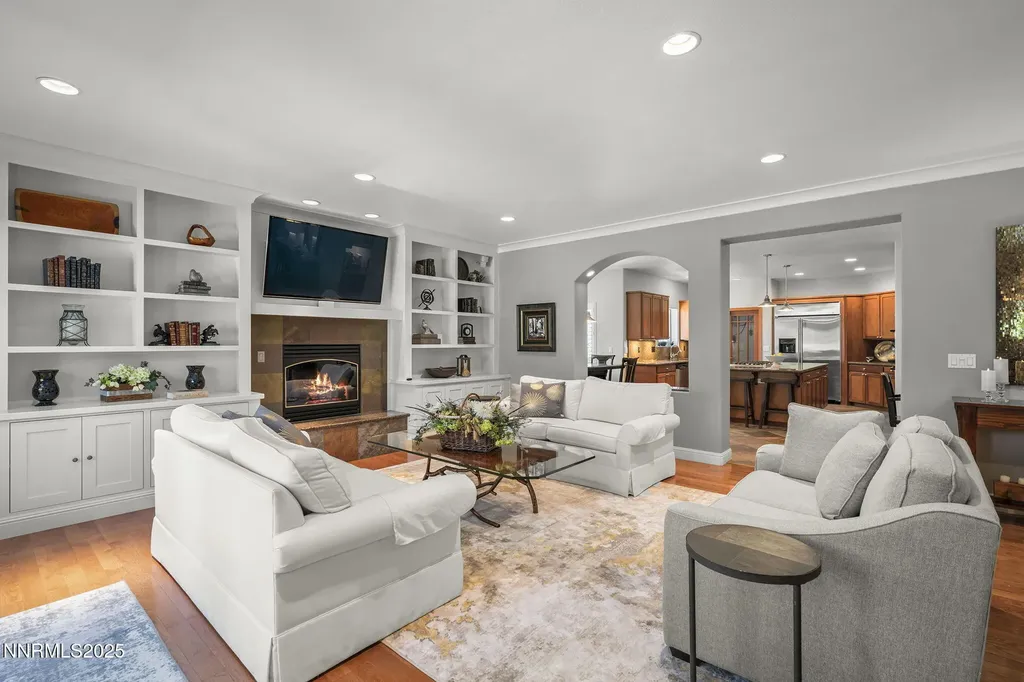1203 Kachina Reno NV 89511
