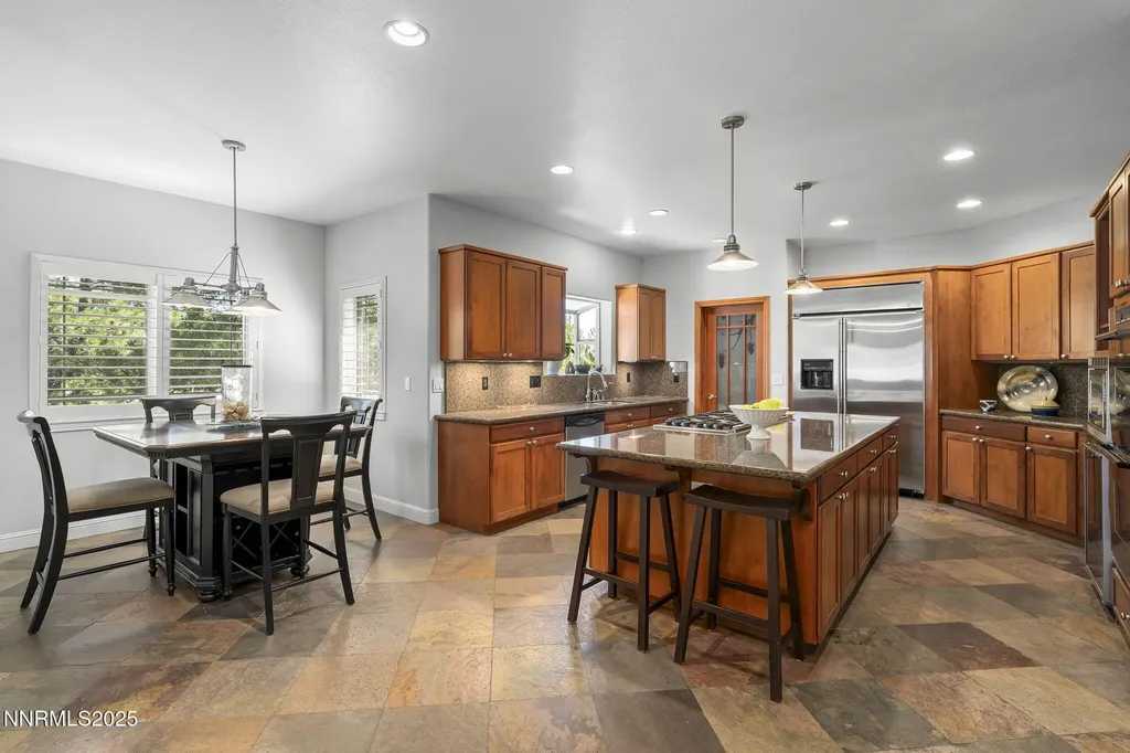 1203 Kachina Reno NV 89511