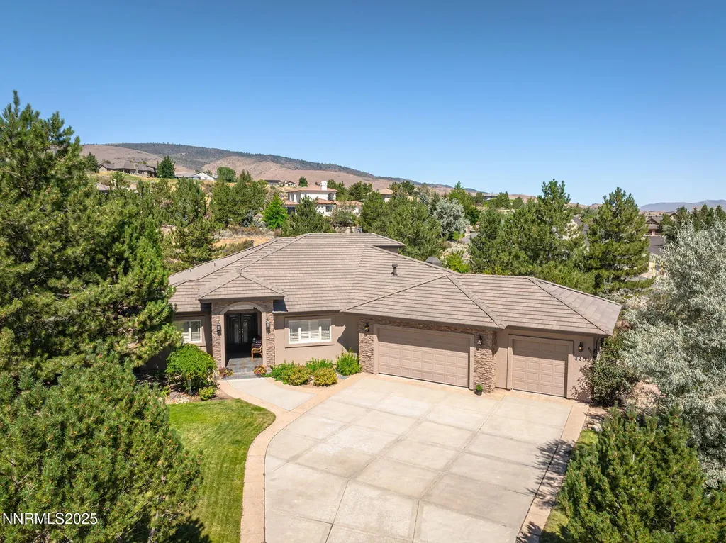 1203 Kachina Reno NV 89511