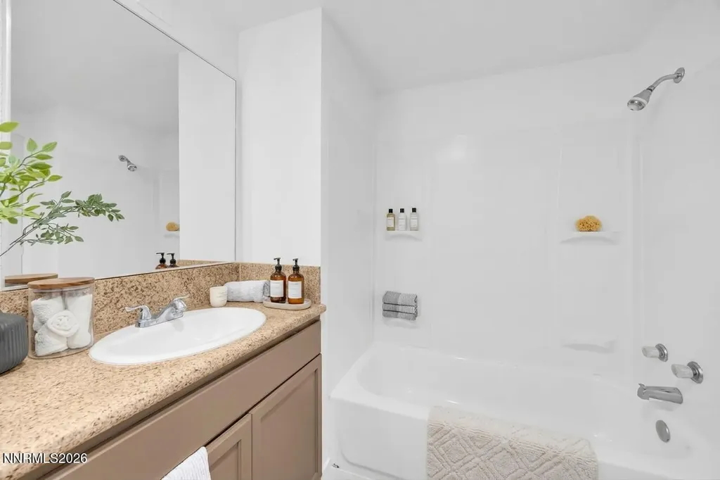 5257 Flintstone Sun Valley NV 89433