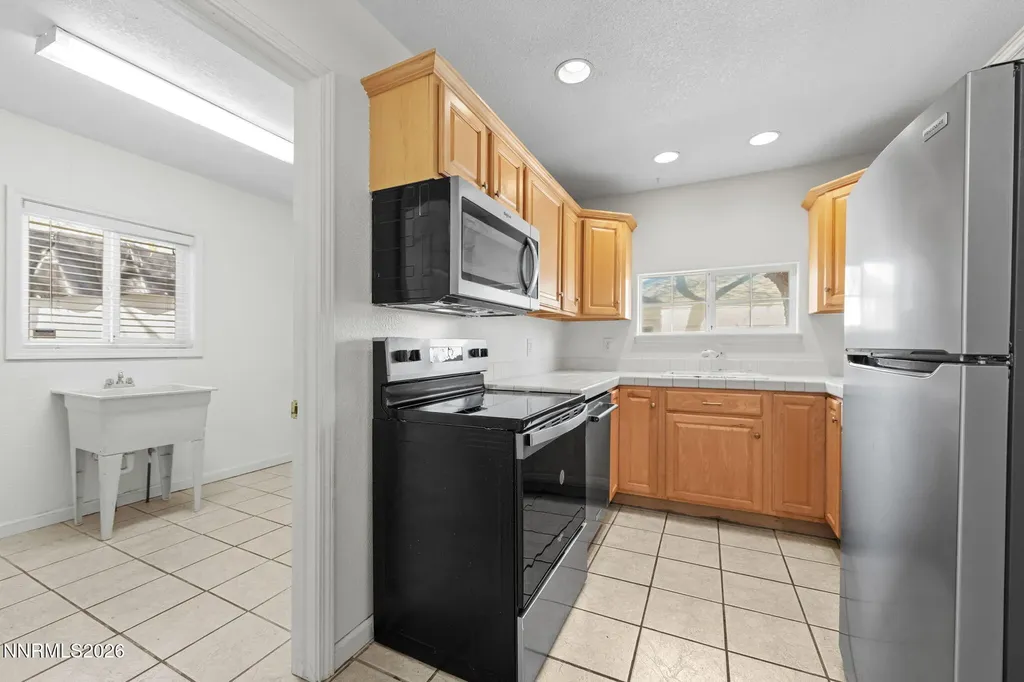 1702 Stewart Carson City NV 89706