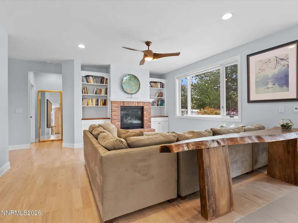 4591 Lynnfield Reno NV 89519