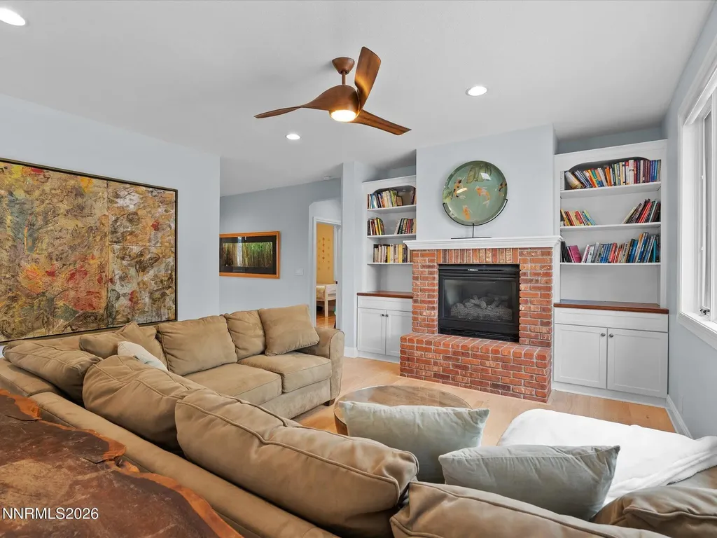 4591 Lynnfield Reno NV 89519