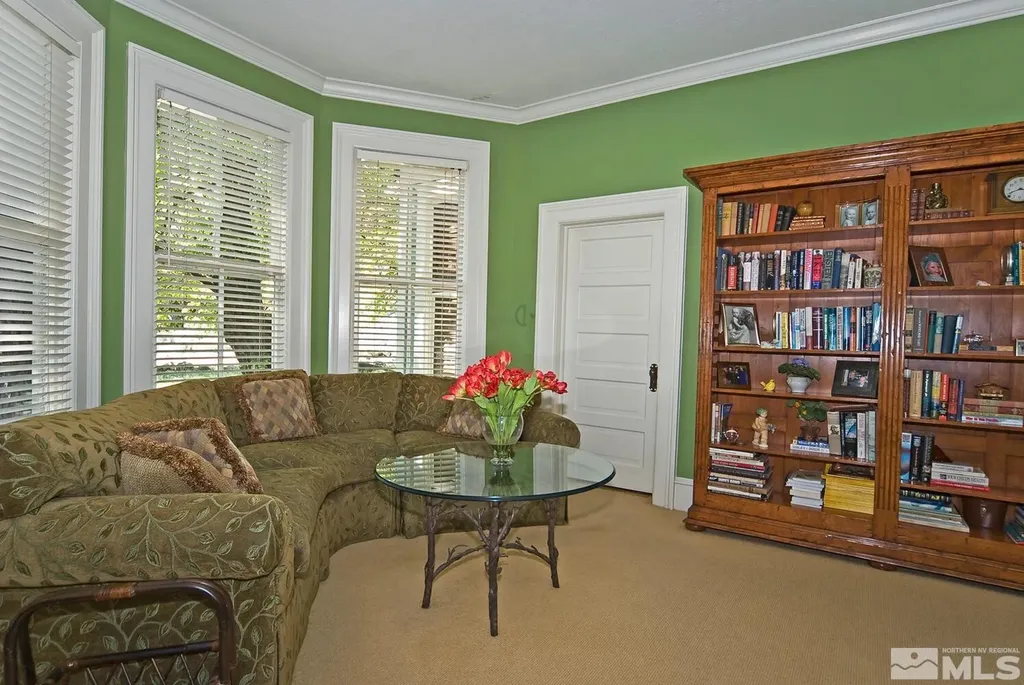 850 Sheridan Gardnerville NV 89460
